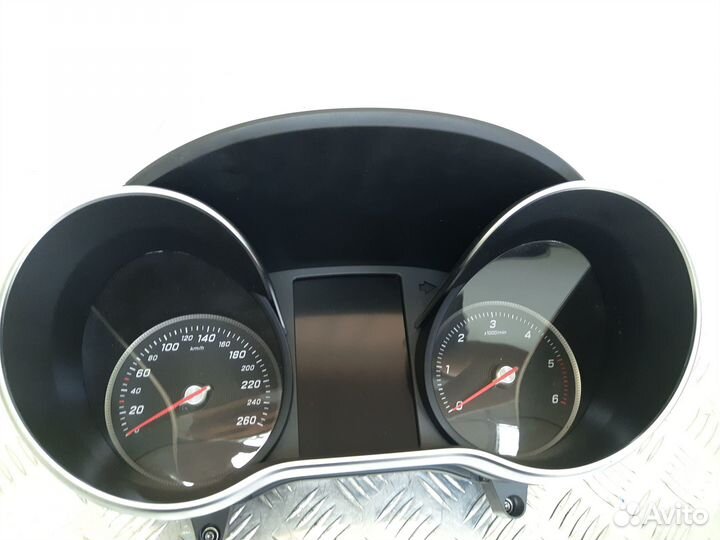 Б/У Панель приборов 260км/ч MB W205 2014,MB GL
