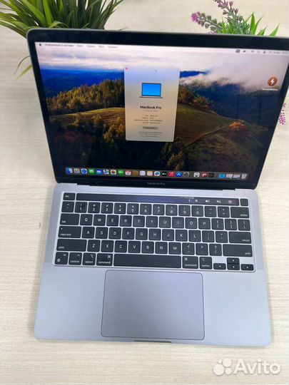 Macbook pro 13 m1/8/256gb A2338 полоса