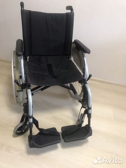 Инвалидная коляска новая