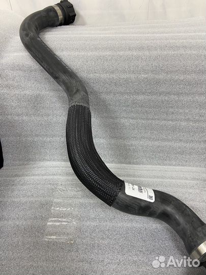 Патрубок BMW 17128602871