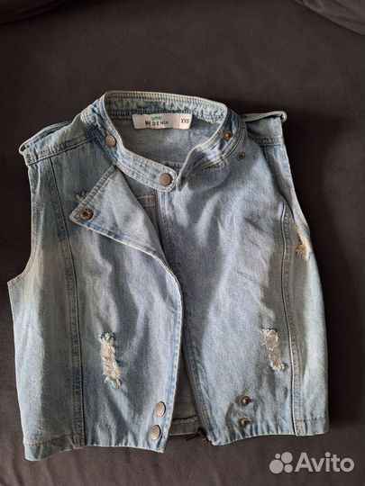 Джинсовая жилетка befree