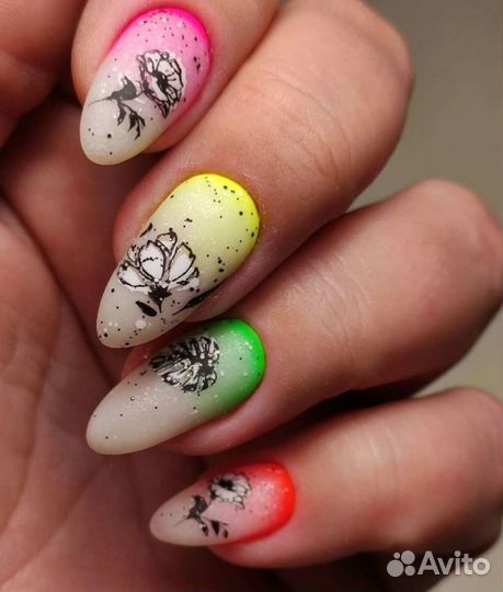 Маникюр и педикюр