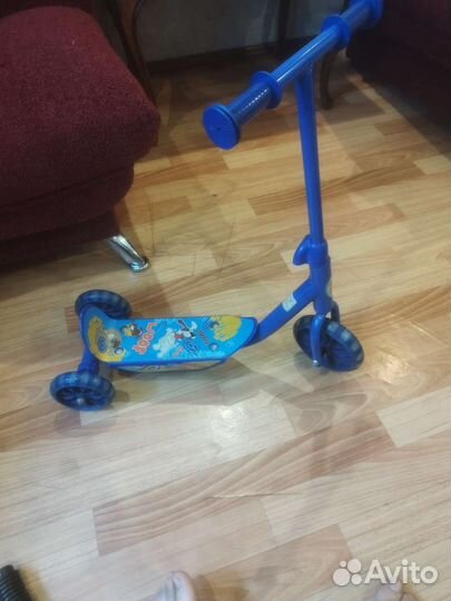 Продам детский Самокат