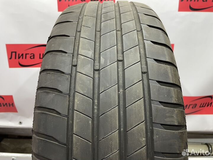 Bridgestone Turanza T005 215/60 R16