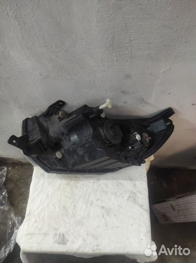 Фара правая на лада гранта FL