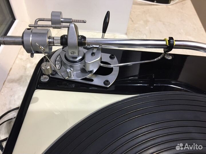 Проигрыватель винила thorens TD-124