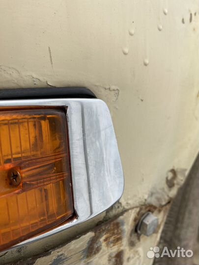 Газ 24 поворотник левый передний