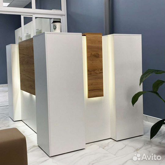 Барная стойка новая в наличии