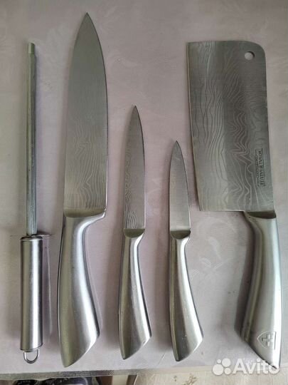 Набор кухонных ножей