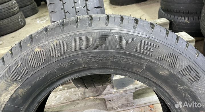 Goodyear Cargo G26 195/70 R15C
