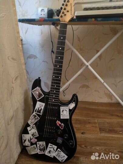 Электрогитара