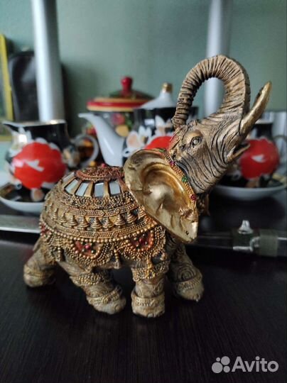 Статуэтки слоники