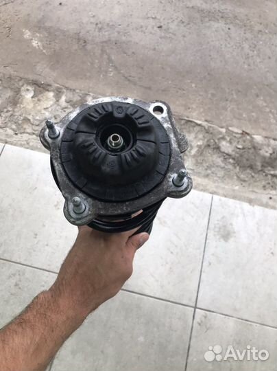 A6C7 амортизаторы в сборе