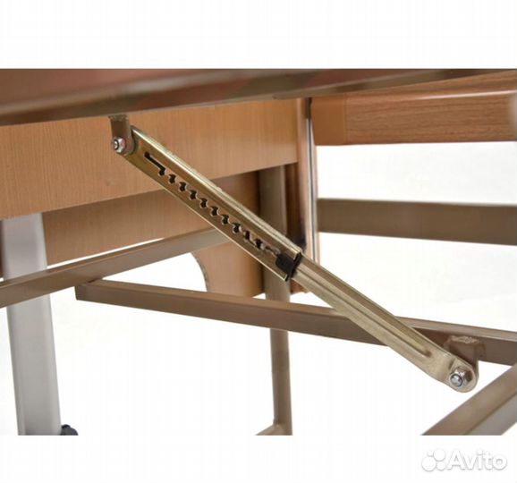 Медицинская кровать функциональная