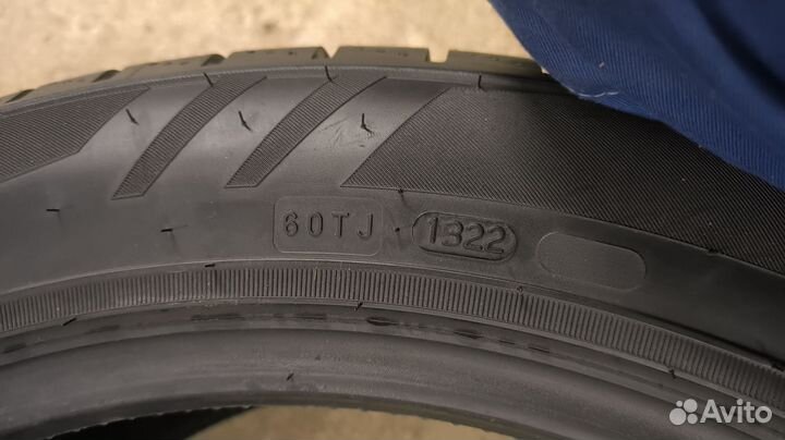 Nokian Tyres Hakka Black 2 SUV 275/45 R20