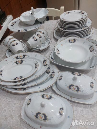 Чайно столовый сервиз на 6персон