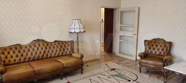 2-к. квартира, 80 м², 5/7 эт.