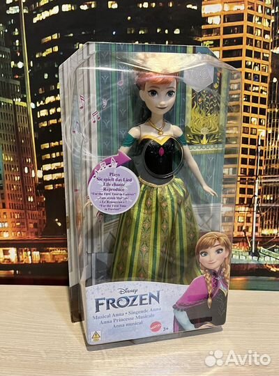 Кукла Disney Frozen поющая Анна HMG47