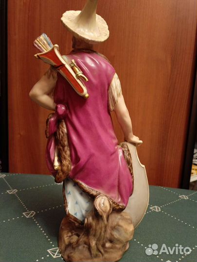 Фарфоровые статуэтки германия