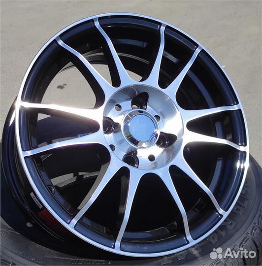 Megami MGM-3 : 6x15 4*100 Et:50 Dia:60.1 BKF