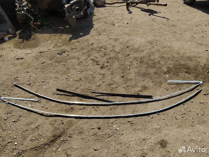 Молдинги крыши Ауди А6С7