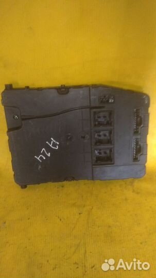 Блок предохранителей салонный Renault Scenic 2