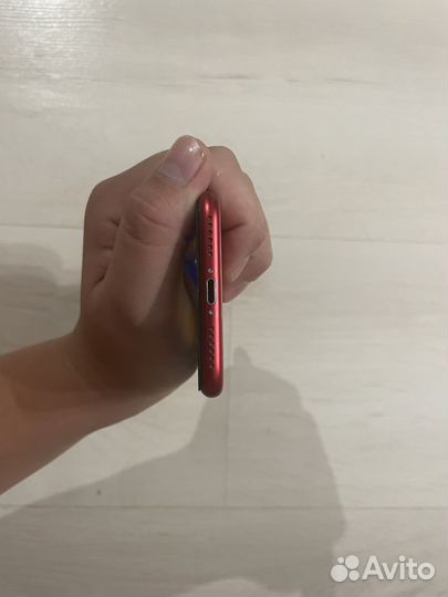 iPhone se 64gb 2020