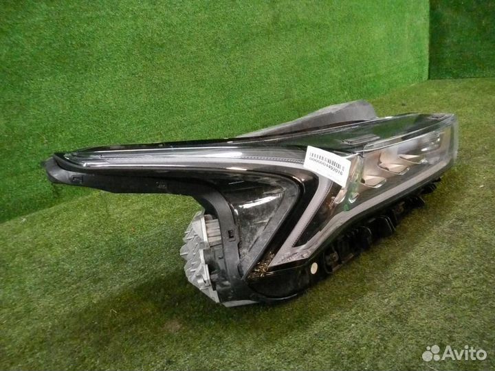 Фара правая Kia K5