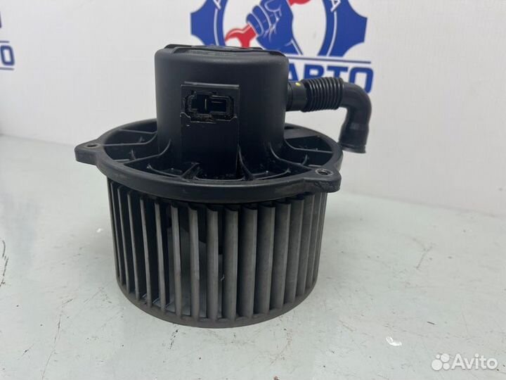 Моторчик отопителя Hyundai Sonata IV (EF) тагаз