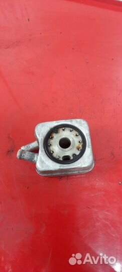 Масляный радиатор на двигатель awt