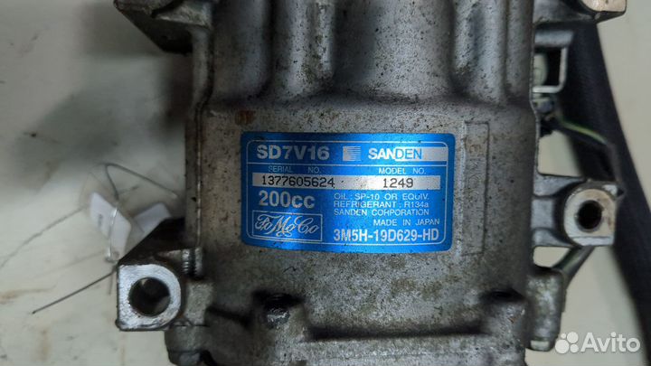 Компрессор кондиционера Volvo S40 2004, 2006