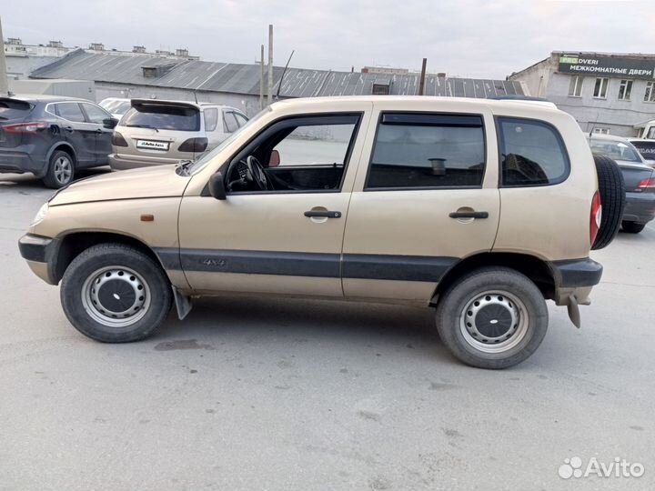 Chevrolet Niva 1.7 МТ, 2004, 200 000 км