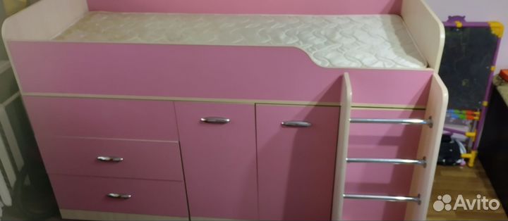 Кровать для девочки бу