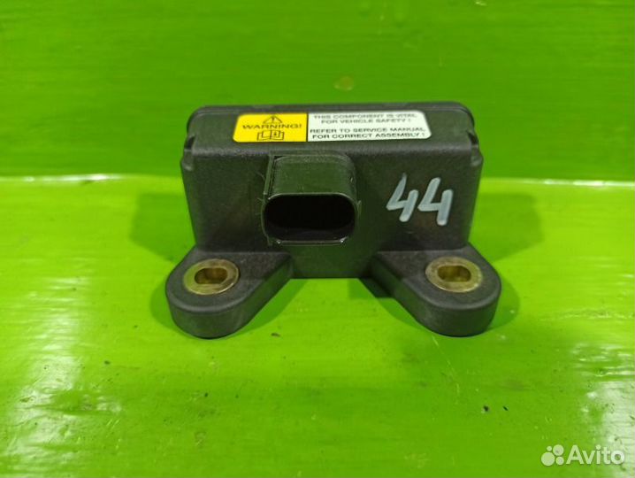 Датчик ускорения Ford Focus 2 хэтчбэк shdc 2011