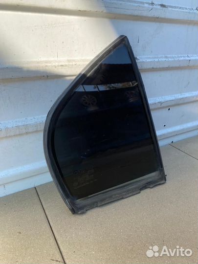 Стекло треугольник заднее правое Hyundai Elantra 3