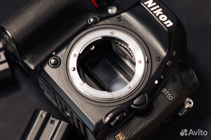 Фотоаппарат nikon D750