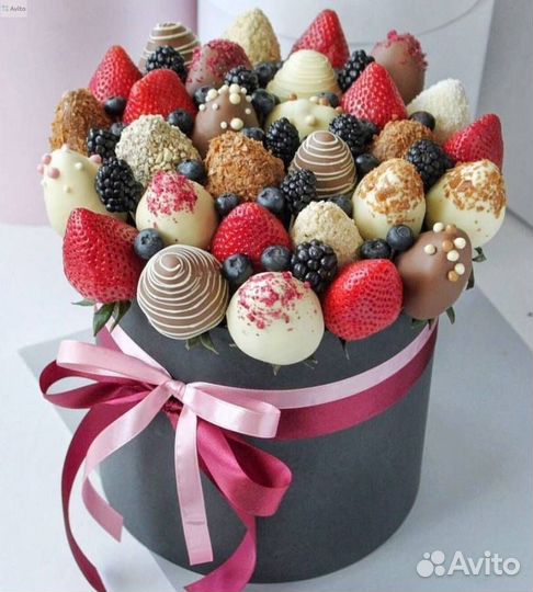 Набор из клубники в шоколаде