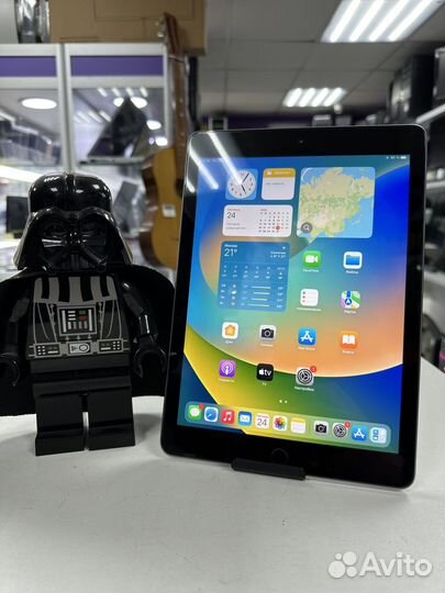 Планшет iPad 5-го поколения