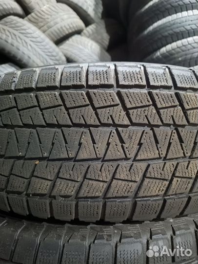 Bridgestone Desert Dueler 265/65 R17