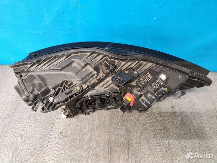 Фара левая Audi A6 4 С7 2011-2018