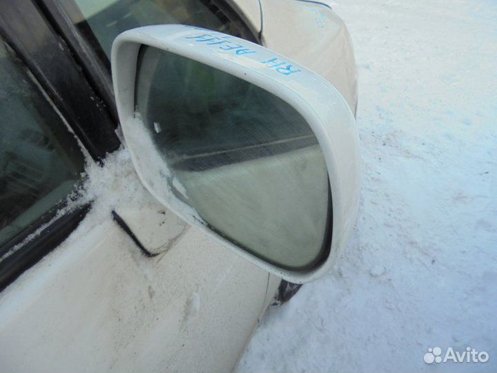 Зеркало правое Toyota Corolla Spacio AE111 4A-FE