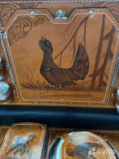 Набор посуды для пикника в чемодане