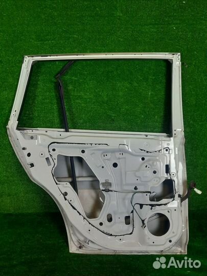 Дверь боковая задняя левая Subaru Legacy Outback