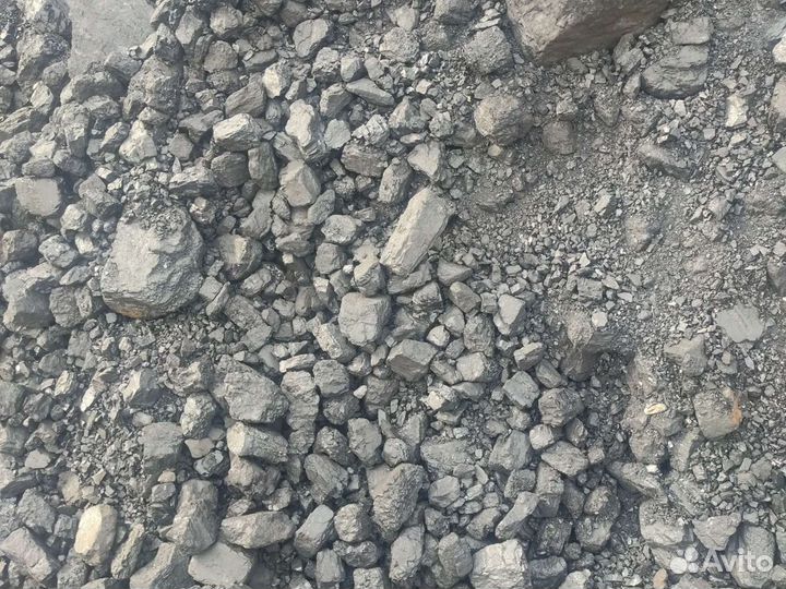 Уголь каменный в мешках и валом