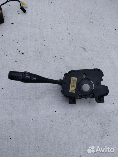 Подрулевой переключатель поворотов Nissаn Рrimеra