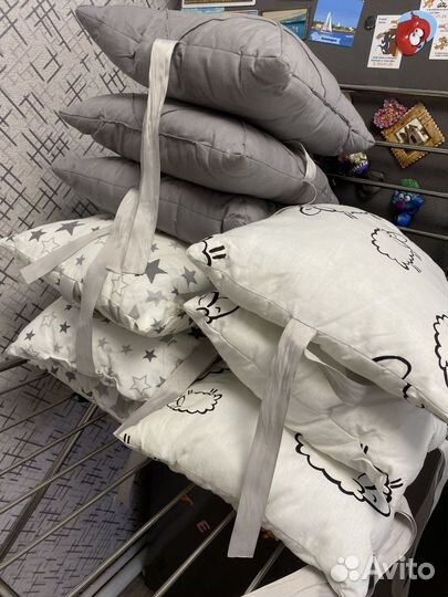 Бортики подушки в детскую кроватку