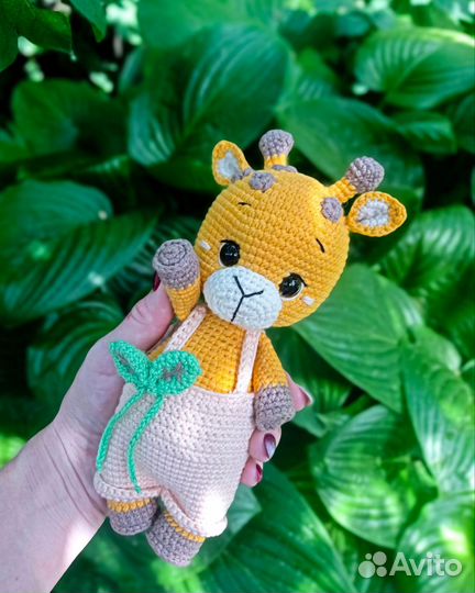 Вязаные игрушки жирафик