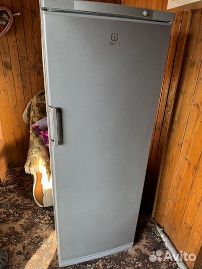 Морозильная камера indesit sfr 167