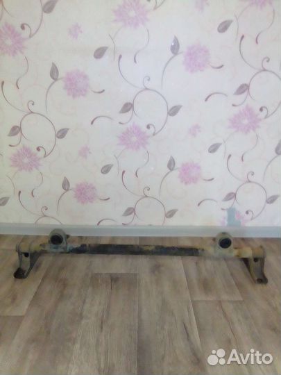 Передняя балка подвески 2110