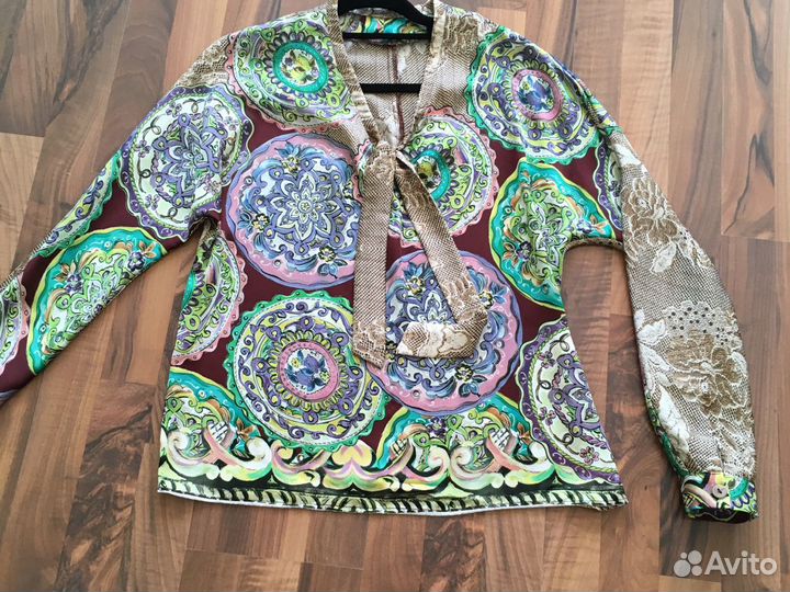 Костюм